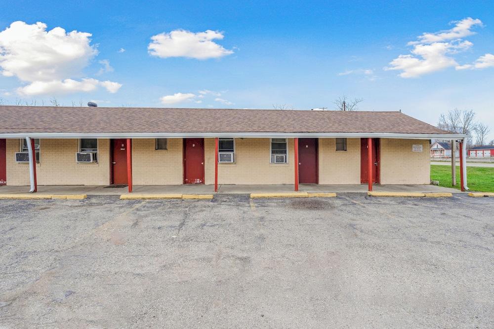 Flint Motel by OYO MI Near I-475 photo 22