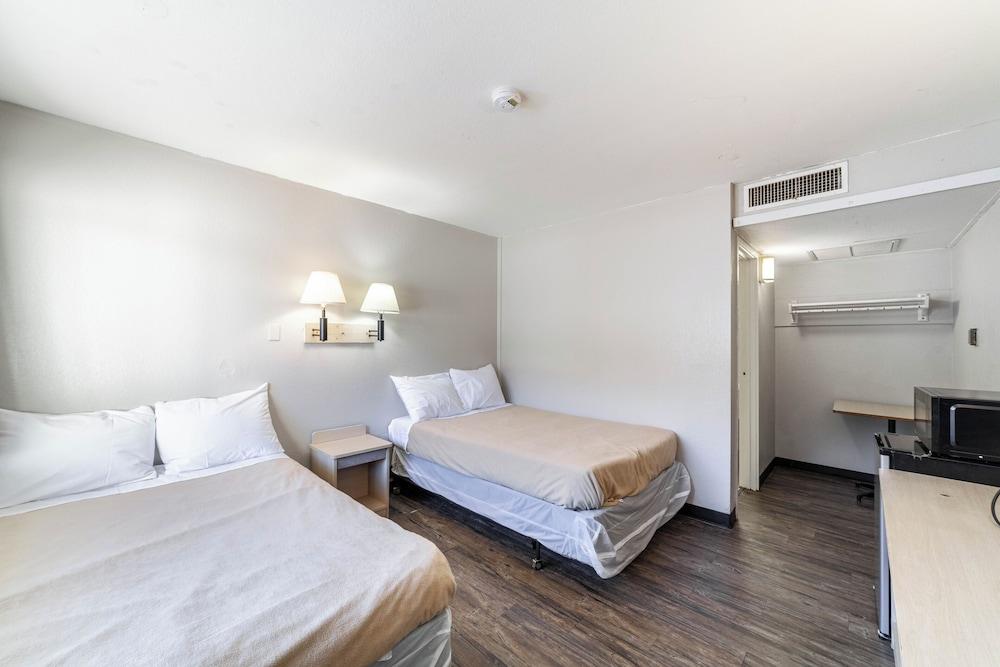 Extended Stay by Welcome INN photo 10
