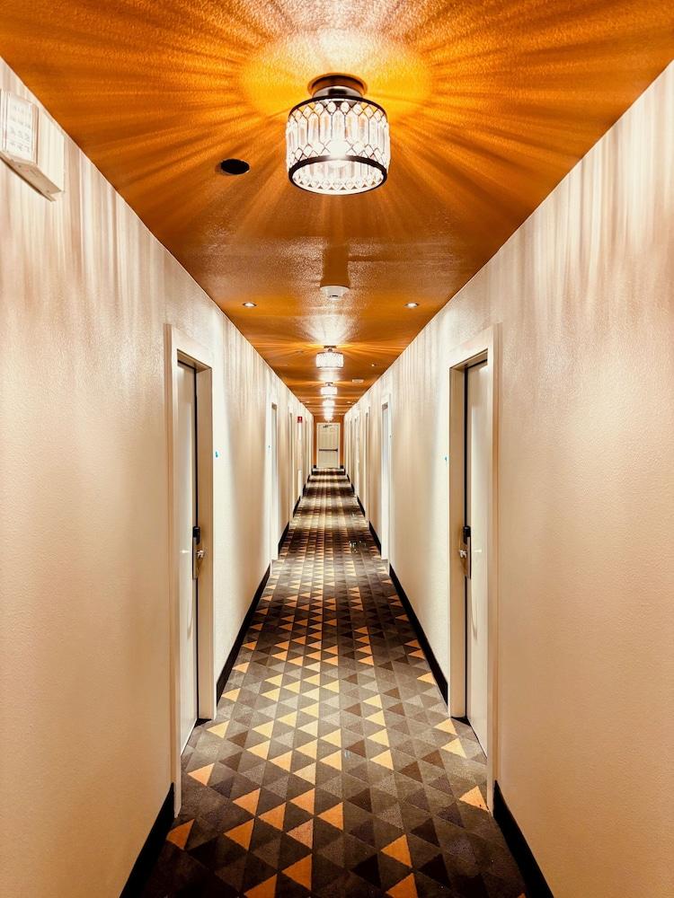 The Depot Hotel photo 13