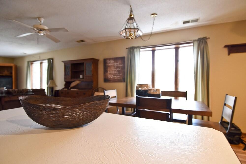 Timber Inn Motel photo 31