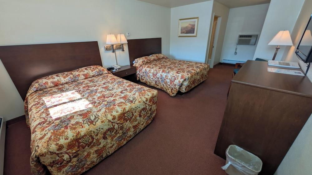 Restwel Motel photo 35