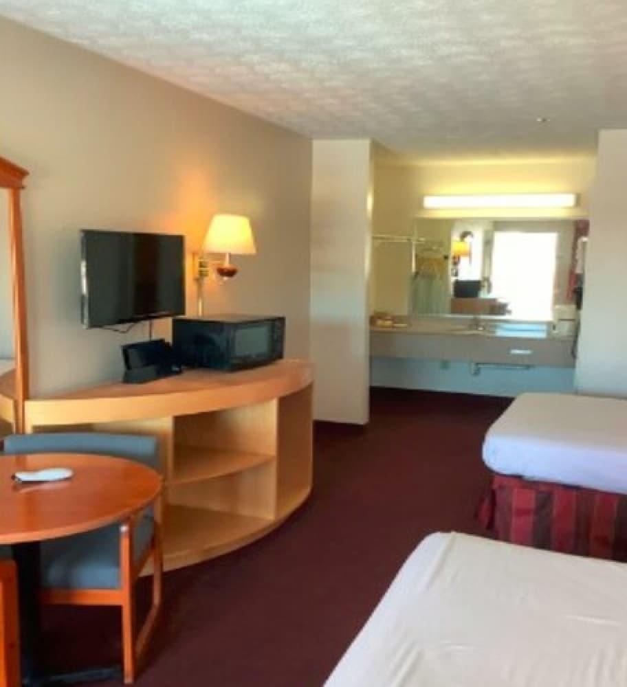 OYO Hotel Georgia near Fairburn/Atlanta photo 20