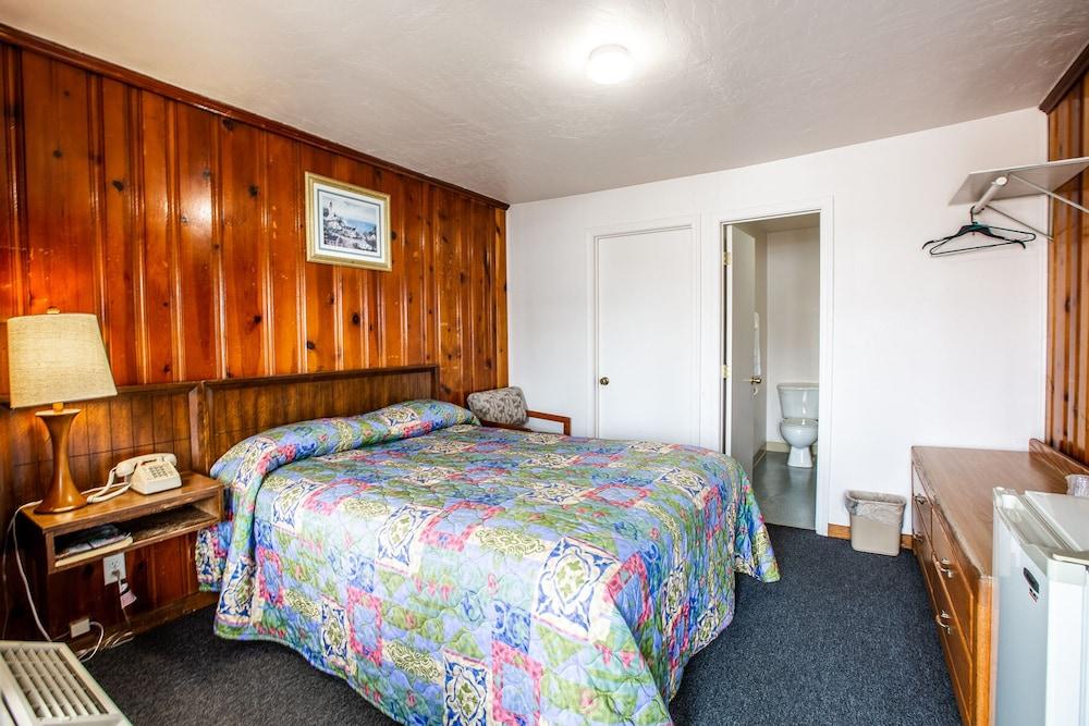 Autzen Inn photo 45