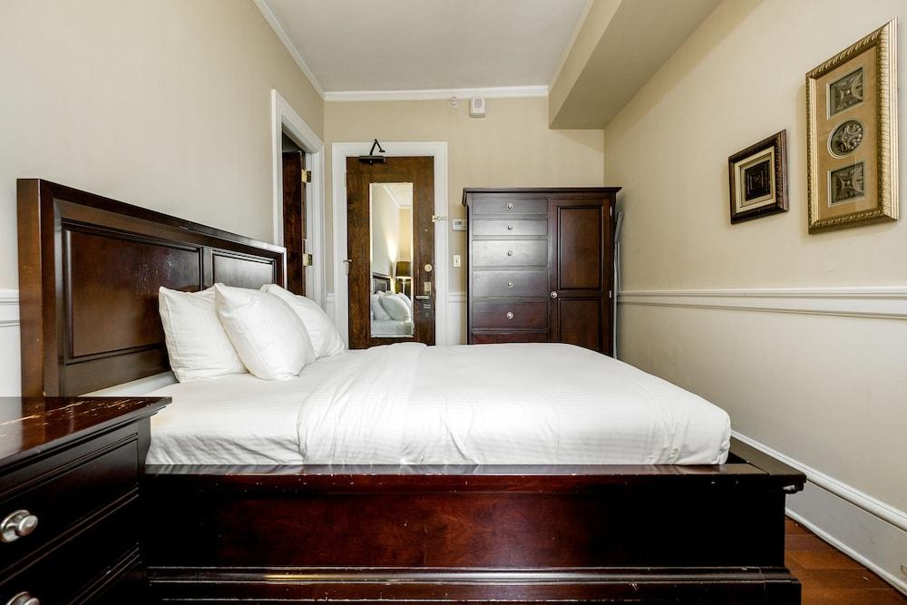 Hotel 340 photo 22