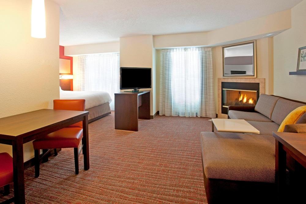 Residence Inn by Marriott Fort Wayne Southwest photo 8