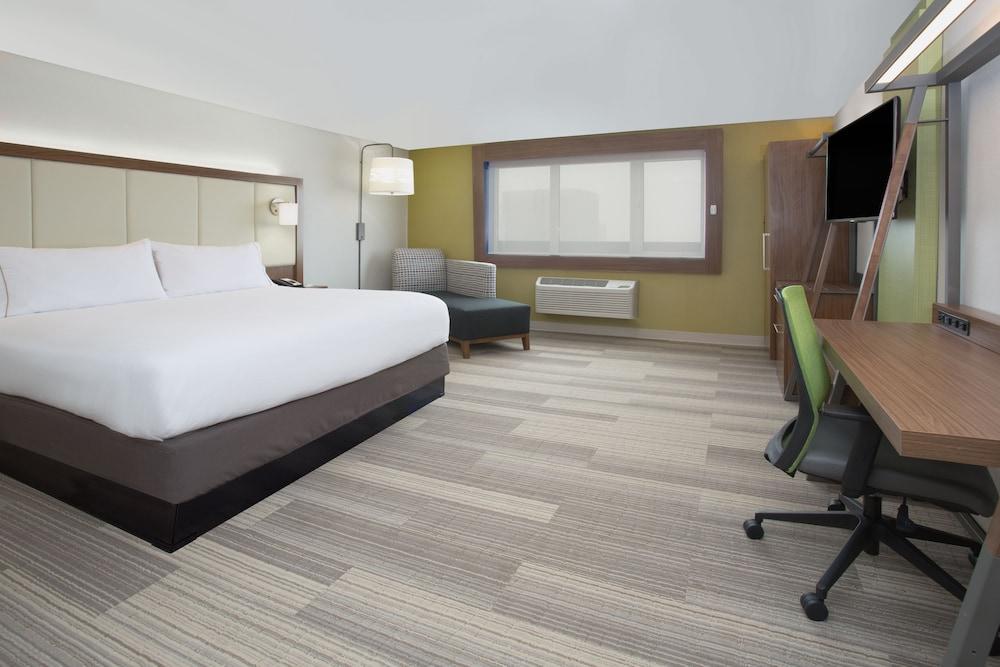 Holiday Inn Express and Suites West Memphis by IHG photo 38