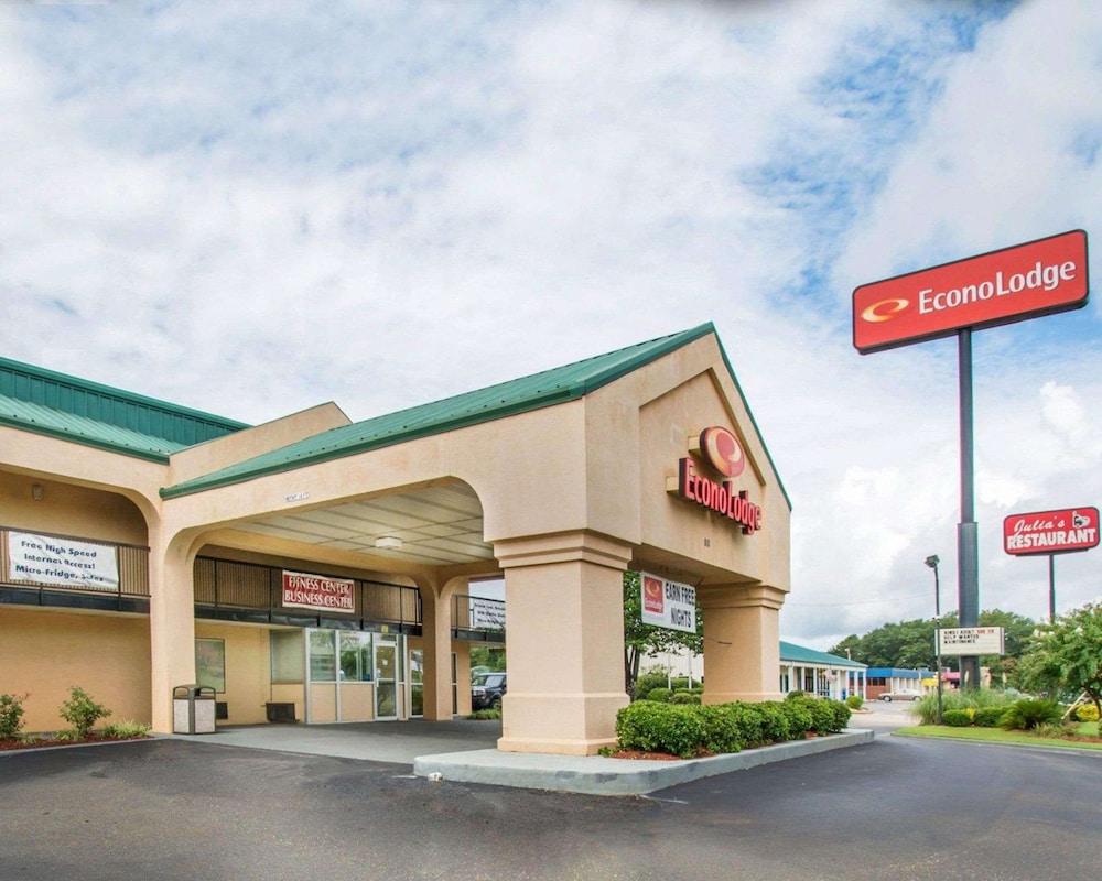 Econo Lodge Troy photo 43