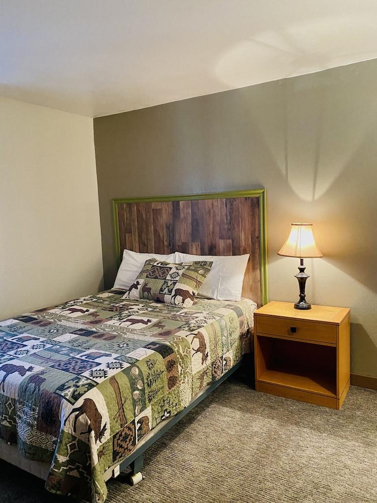 Moosehead Lodge & Cabins photo 79