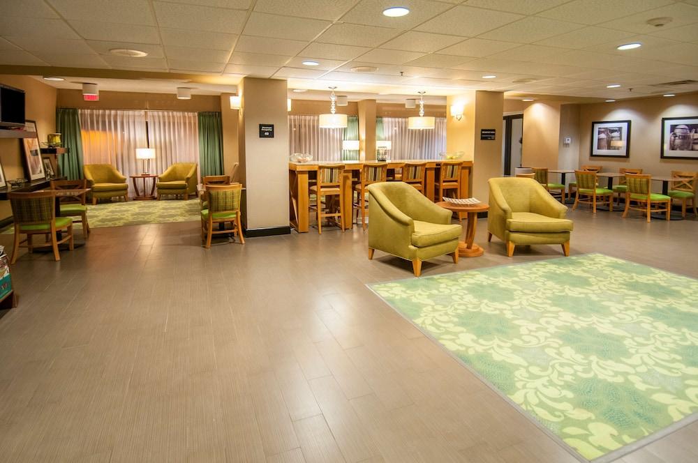 Hampton Inn Lafayette-I-10 photo 13