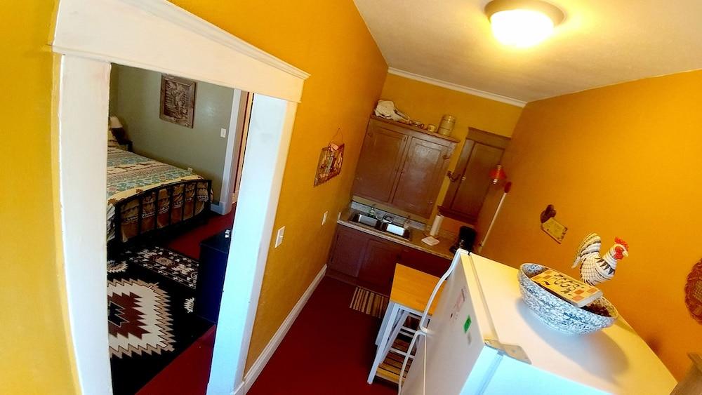Historic Whiting Hotel Suites photo 26