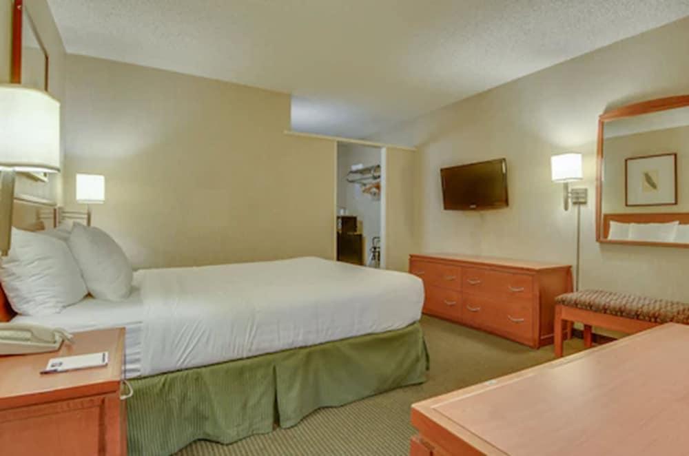 Vagabond Inn Los Angeles at USC photo 3