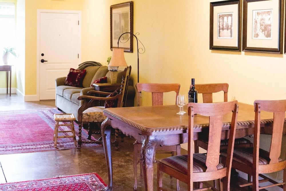 High Cotton Inn photo 45