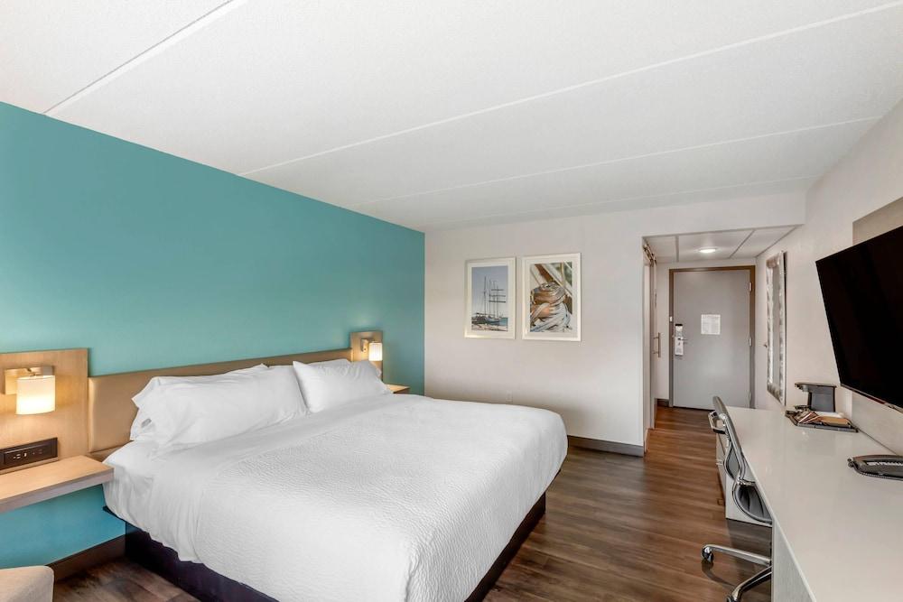 The Harborview on Lake Michigan, Ascend Hotel Collection photo 35