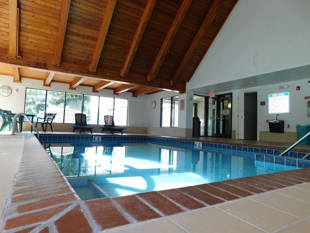 Northwoods Best Inn -Turtle Lake photo 29