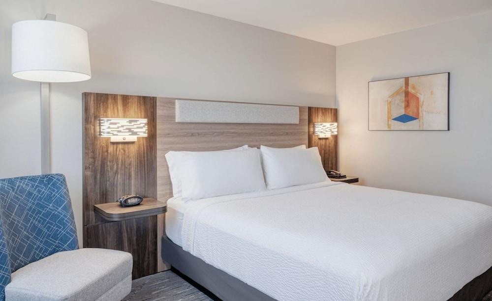 Holiday Inn Express Federal Way Seattle South by IHG photo 13