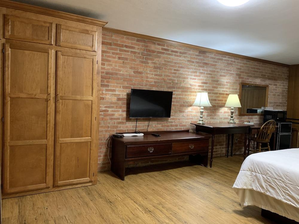 Lincoln Lodge photo 14