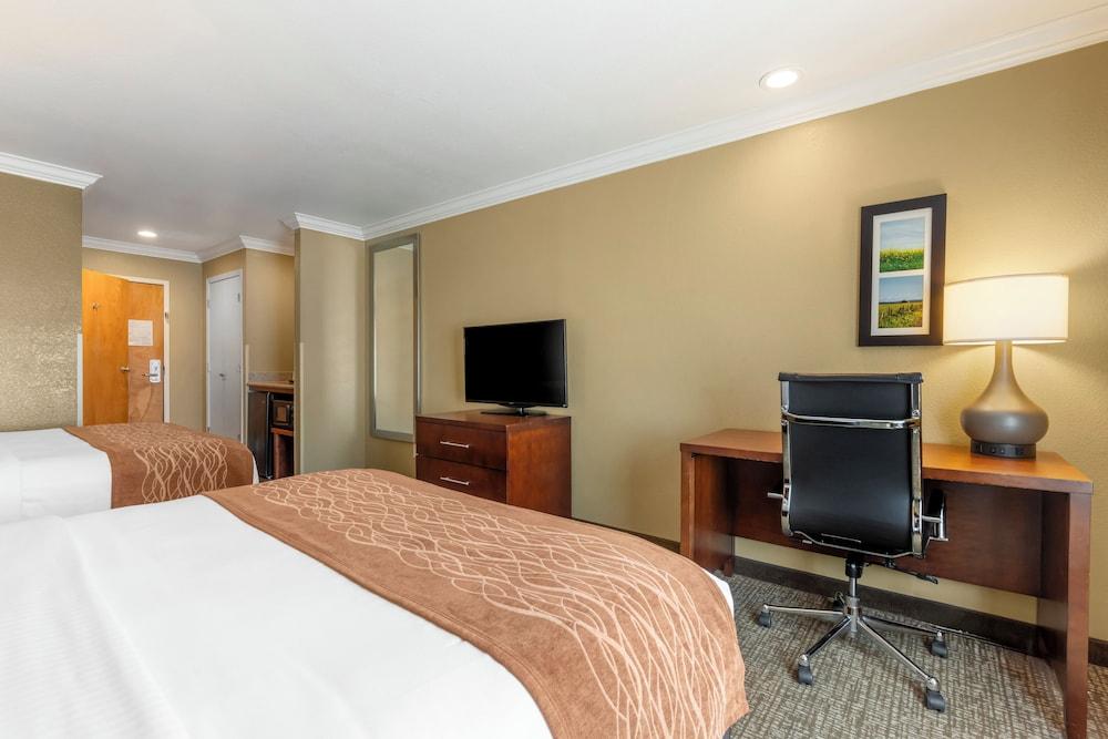 Comfort Inn Arcata - Humboldt Area photo 23