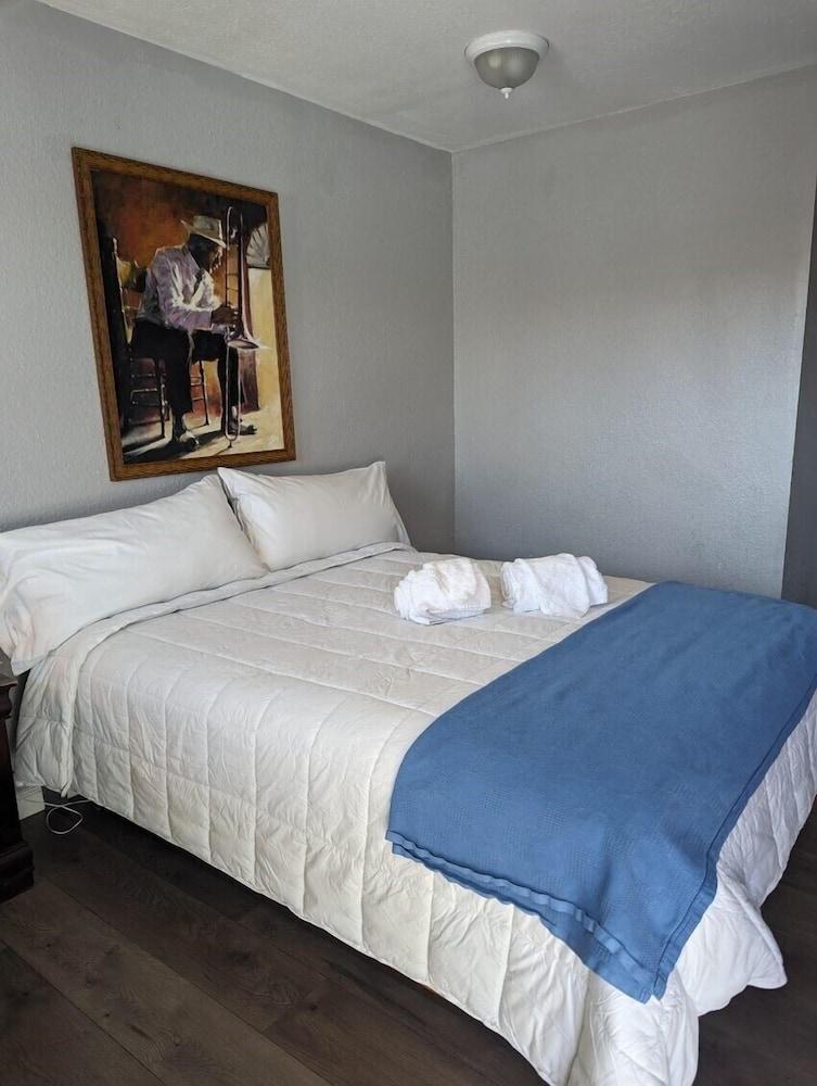 Ingles Motel photo 5