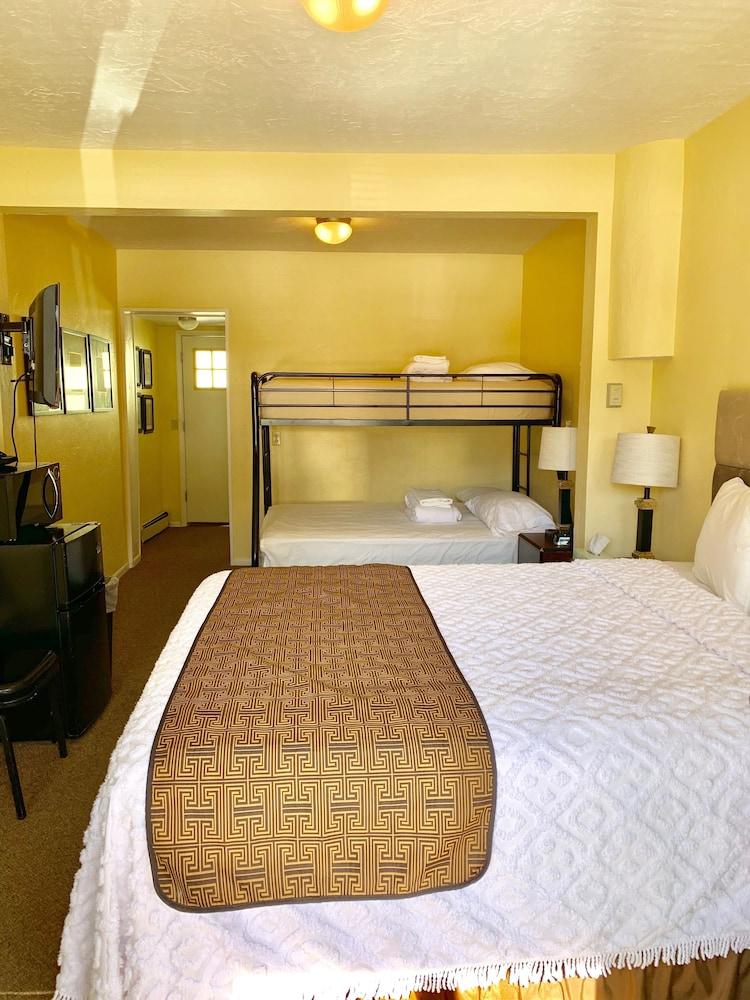 The Lava Hotel photo 78