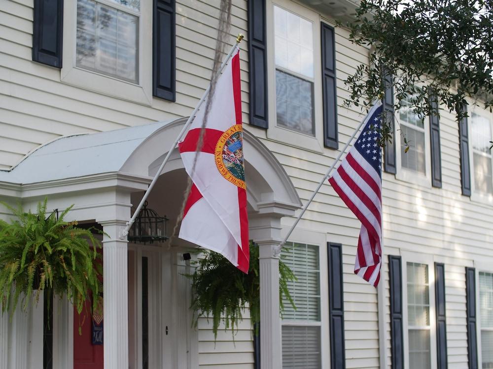 The Capitol Inn Tallahassee photo 2