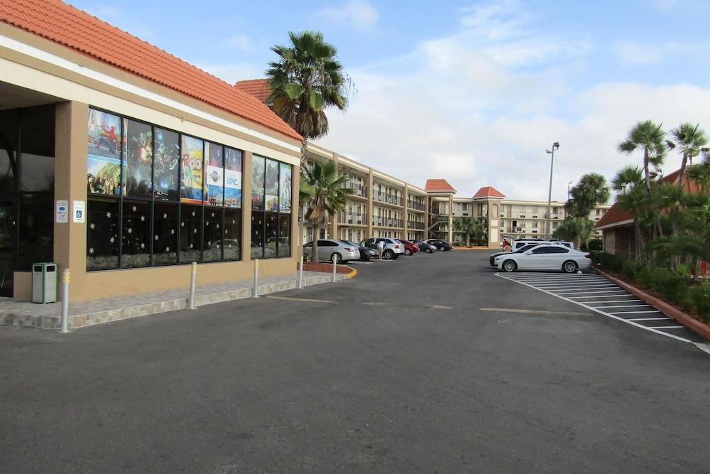 Quality Inn & Suites Kissimmee by The Lake photo 77