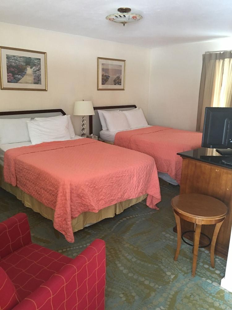 Anchor Motel photo 69