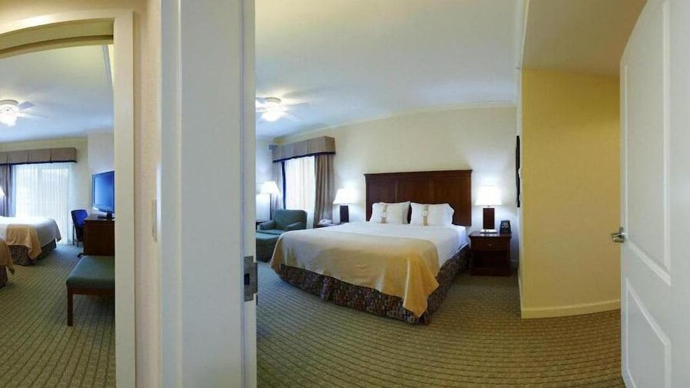 Holiday Inn Resort Lake George - Adirondack Area by IHG photo 9