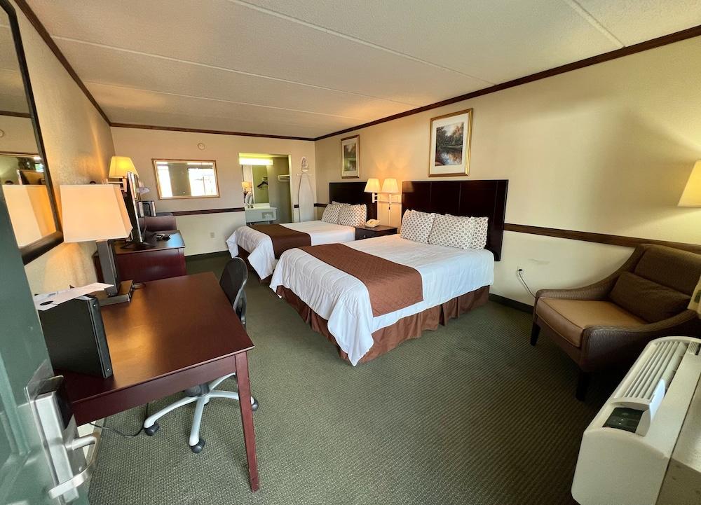 Cherokee Lodge photo 10