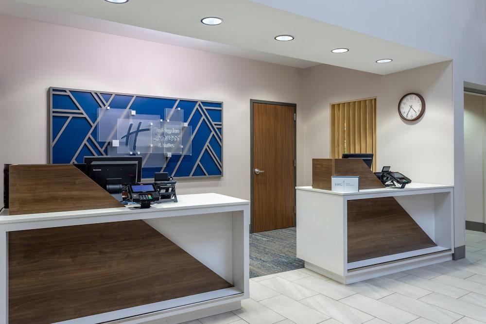 Holiday Inn Express & Suites Vadnais Heights by IHG photo 74