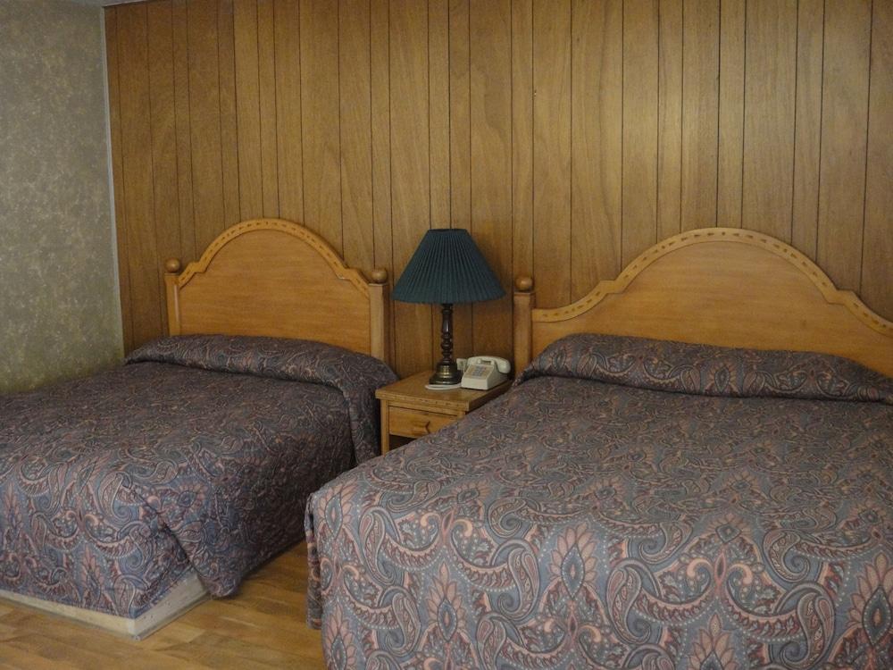 The Hills Motel photo 3