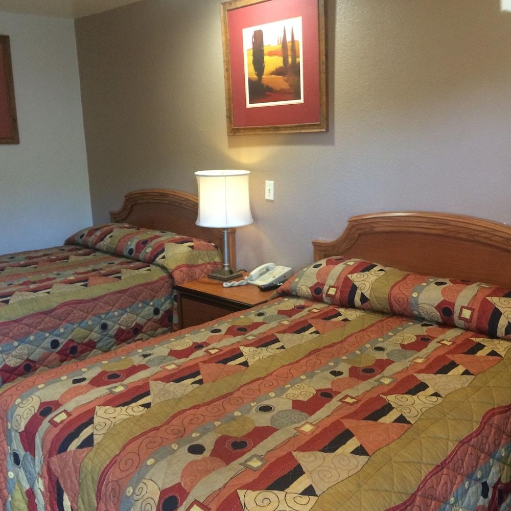 Crown Lodge Motel Oakland photo 19