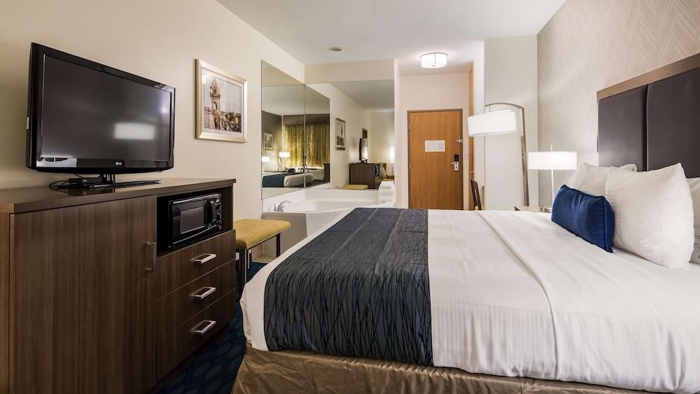 Best Western Plus Tulsa Inn & Suites photo 5