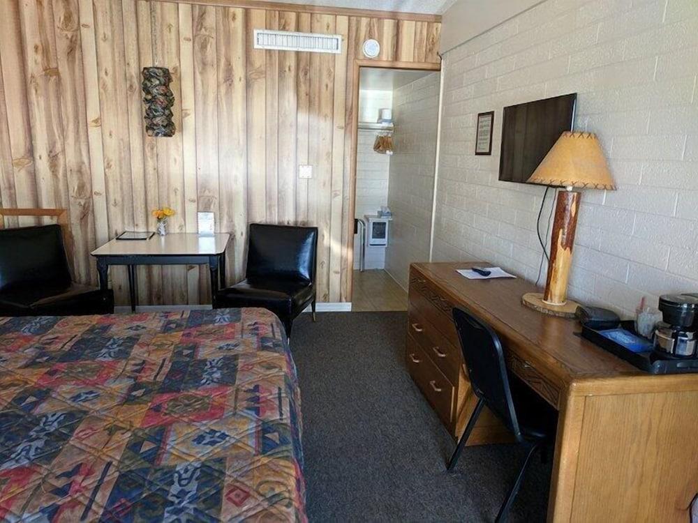 Grand Canyon Caverns Inn photo 14