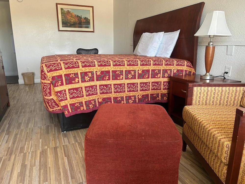 Quest Inn photo 38