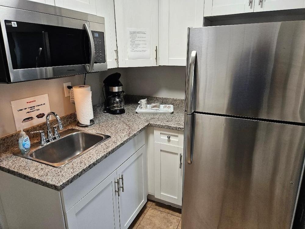 Liberty Hill Executive Inn photo 4