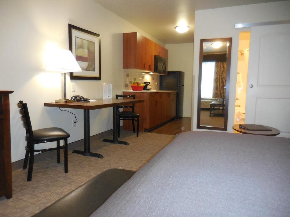 Ledgestone Suites Hotel Vernal photo 11