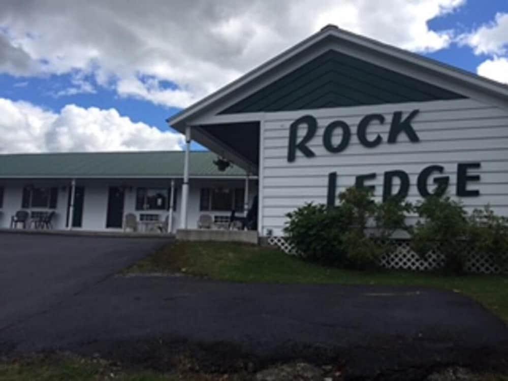 Rock Ledge Motel photo 25