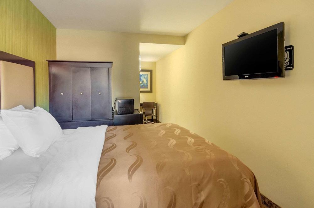 Quality Inn Covington Downtown photo 31