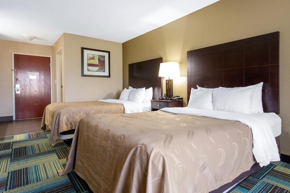 Quality Inn & Suites Arnold - St Louis photo 4