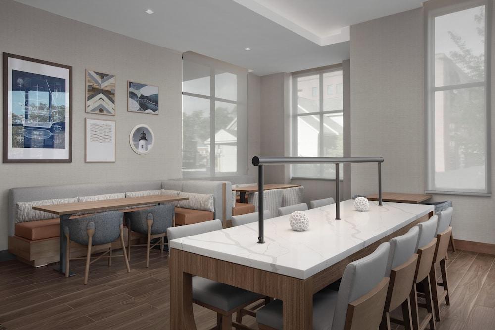 Homewood Suites By Hilton Portsmouth Downtown photo 6