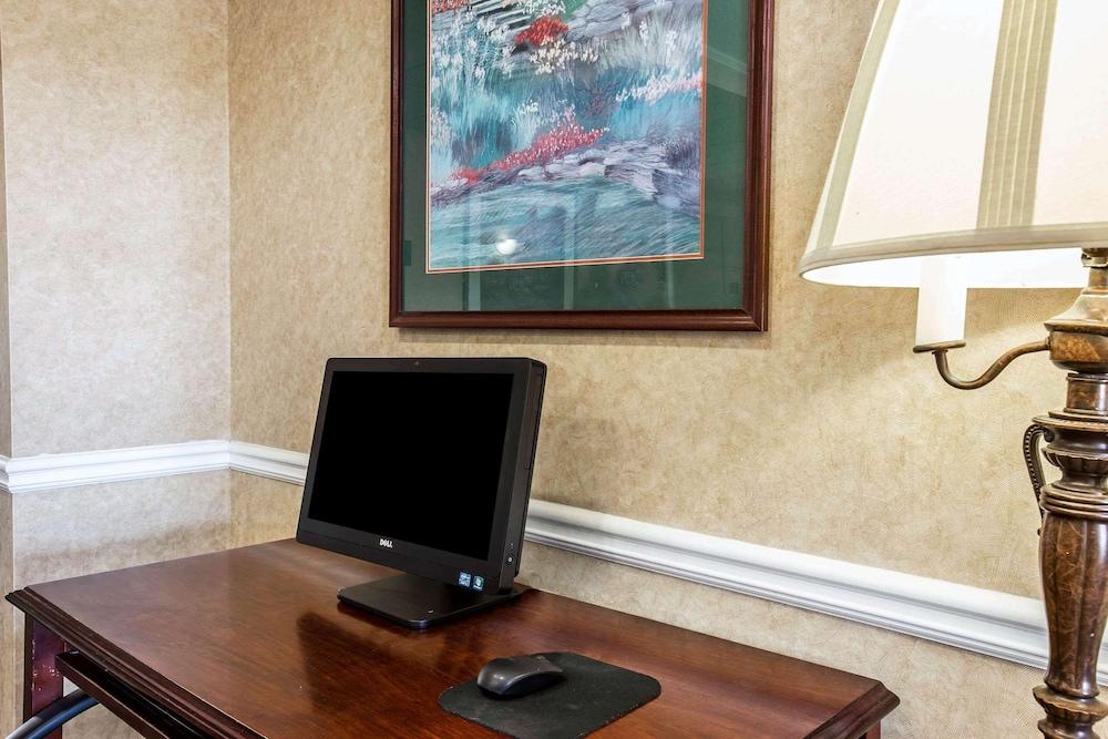Quality Inn Kingsport South photo 22