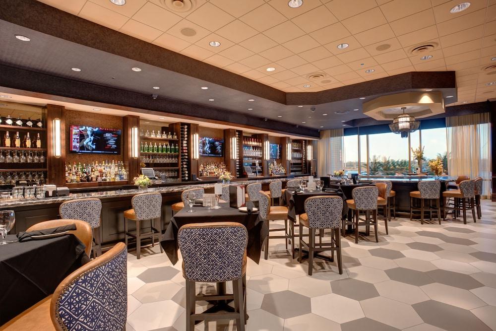 River Spirit Casino Resort photo 41