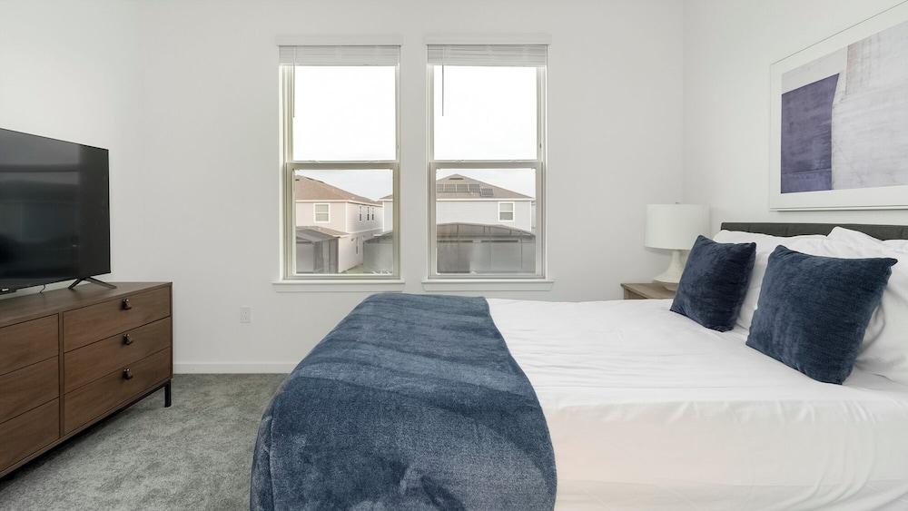 Landing Townhomes Davenport photo 13