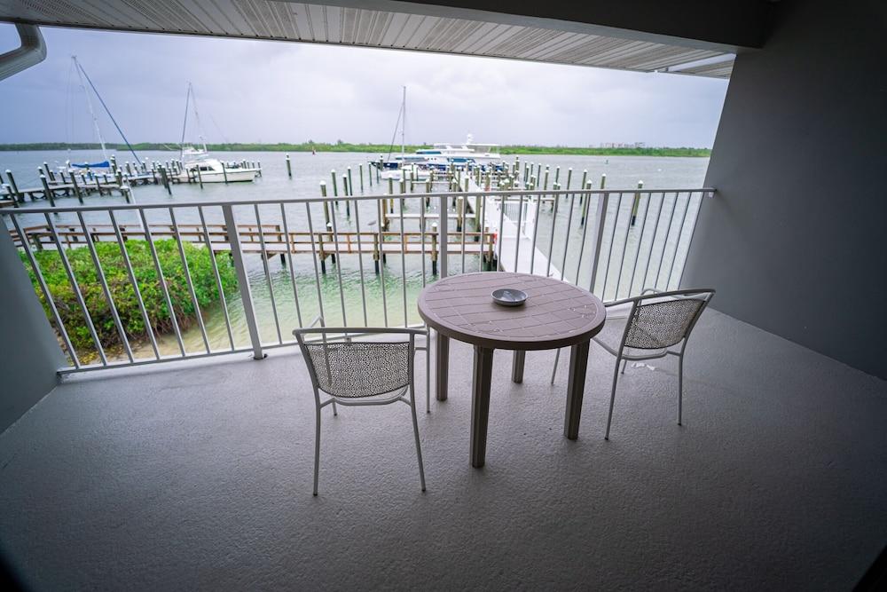 Dockside Inn & Resort photo 13
