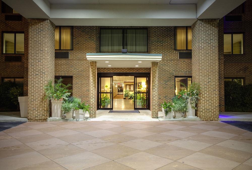 Holiday Inn Express & Suites Columbia-I-20 @ Clemson Rd by IHG photo 35