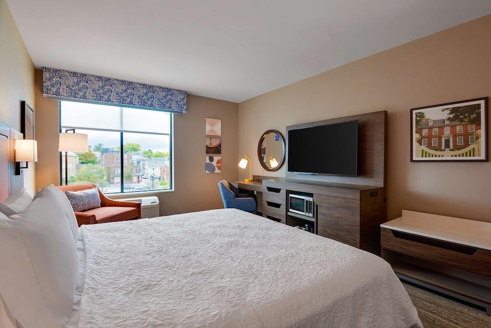 Hampton Inn Salem Boston photo 44
