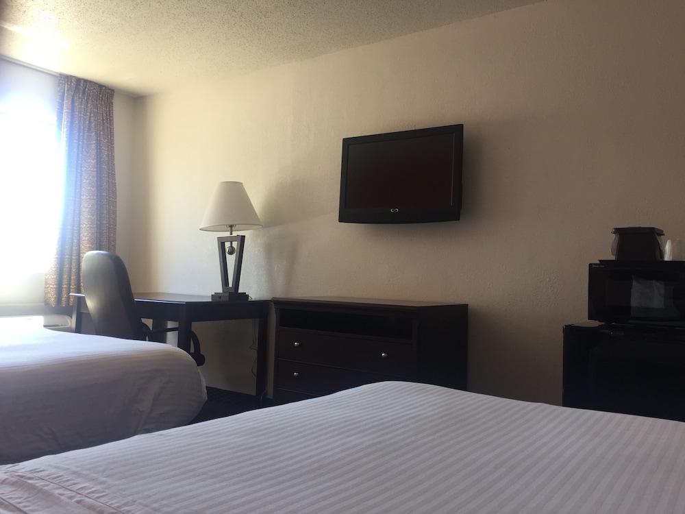 Motel 6 Marion, IL photo 6