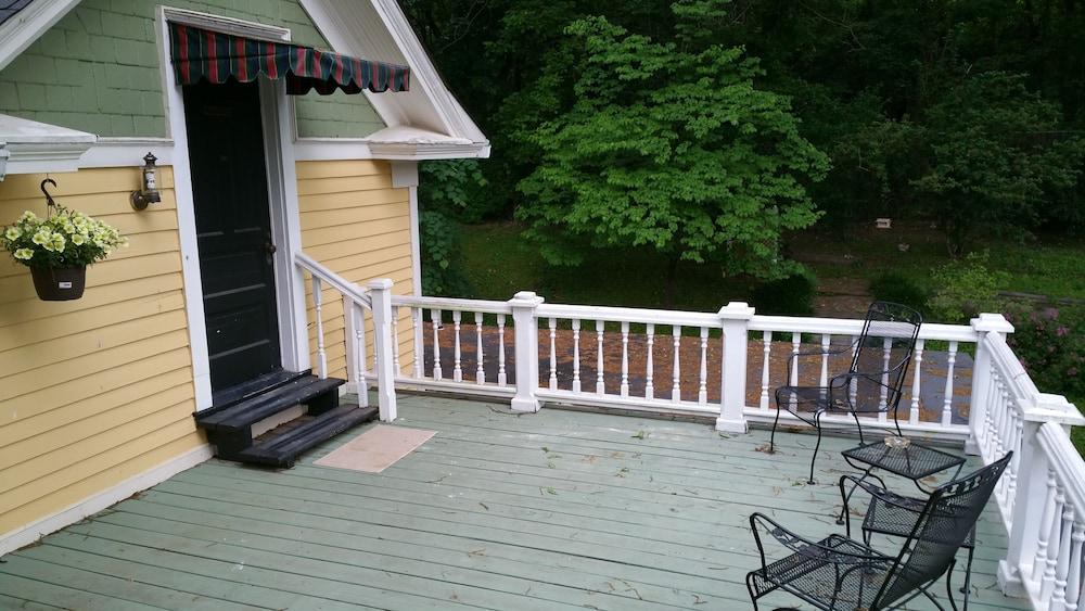 Edwardian Inn photo 4