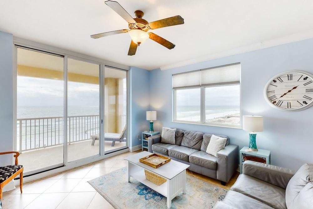 Azure Condominiums photo 32