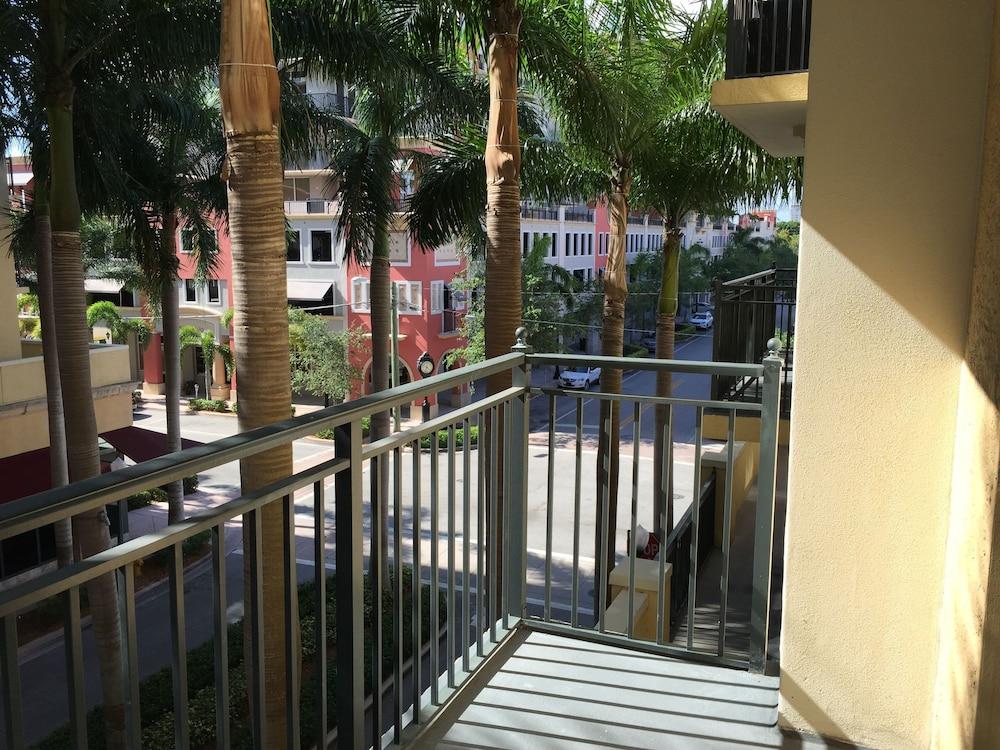 LYX Suites at Merrick Park in Coral Gables photo 37